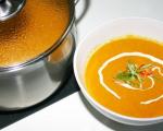 आपका सबसे स्वादिष्ट तोरी सूप: सबसे अच्छा खाना पकाने के विकल्प